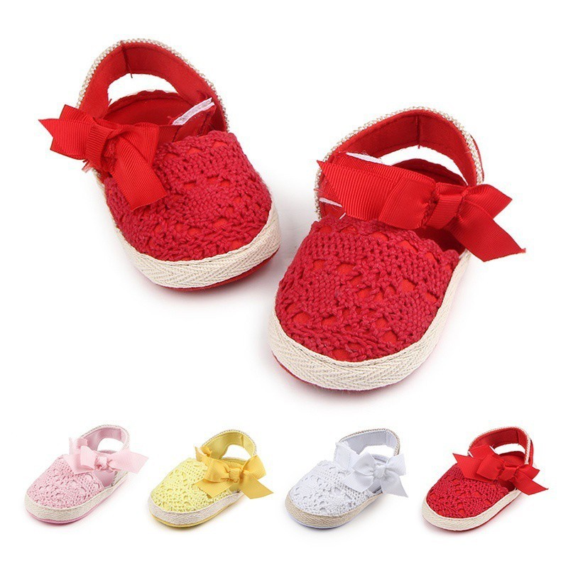 Giày sandal đính nơ xinh xắn cho bé gái