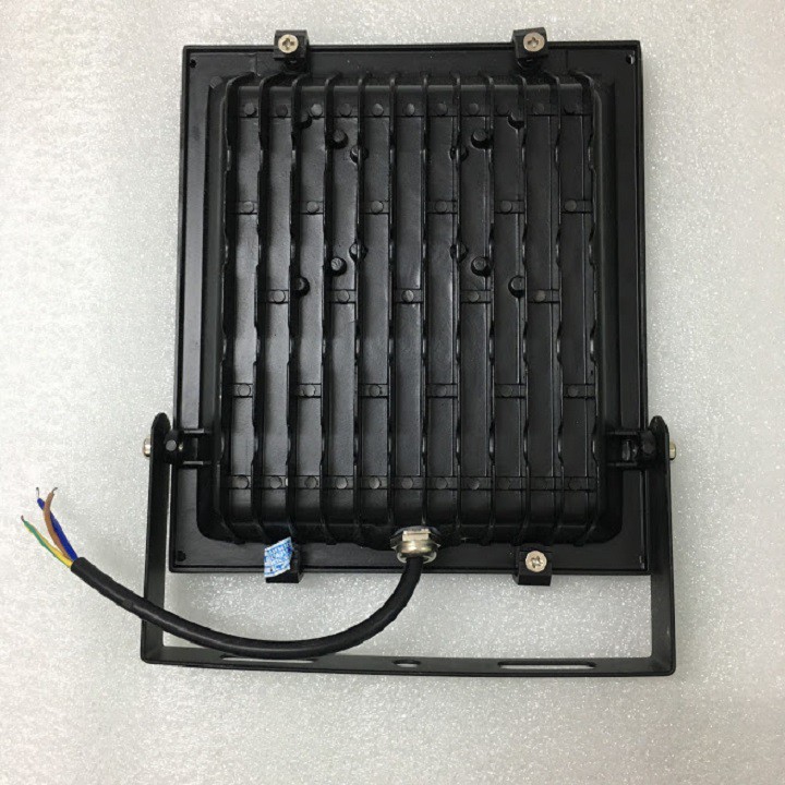 ĐÈN PHA LED 30W SIÊU SÁNG TIẾT KIỆM ĐIỆN - ĐÈN LED CHIẾU SÁNG NGOÀI TRỜI