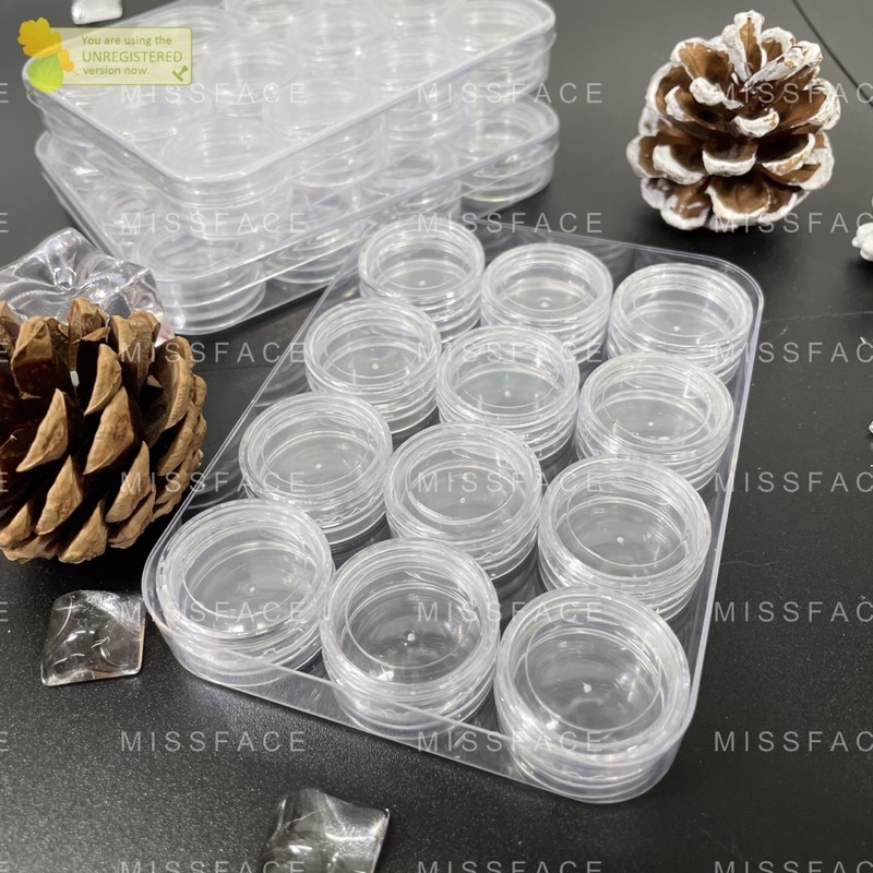 set hộp đựng đá - phụ kiện , có nắp vặn 12 ô