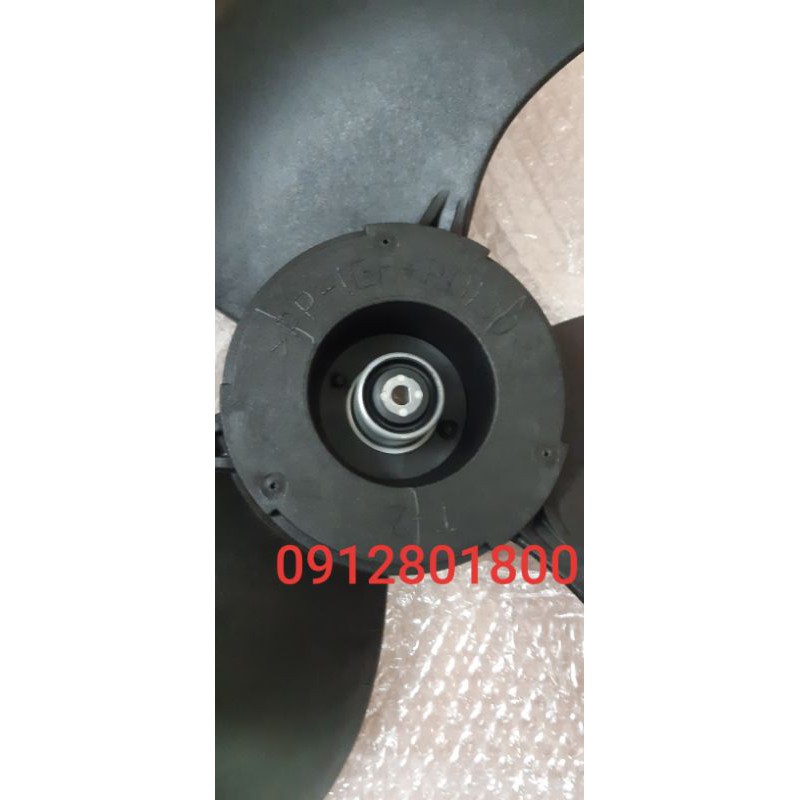 Cánh quạt cục nóng điều hòa Daikin inverter 18.000btu FTXD50FVM