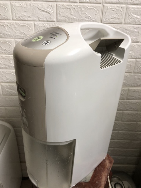 Máy hút ẩm CORONA