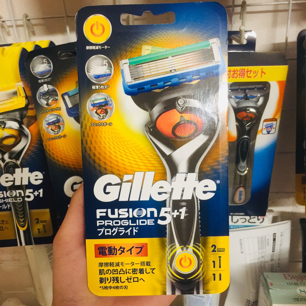 DAO CẠO RÂU GILLETTE FUSION 5 +1 NHẬT BẢN