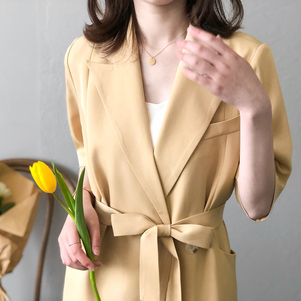 ÁO BLAZER NỮ NGẮN TAY PHỐI DÂY BUỘC EO | BigBuy360 - bigbuy360.vn