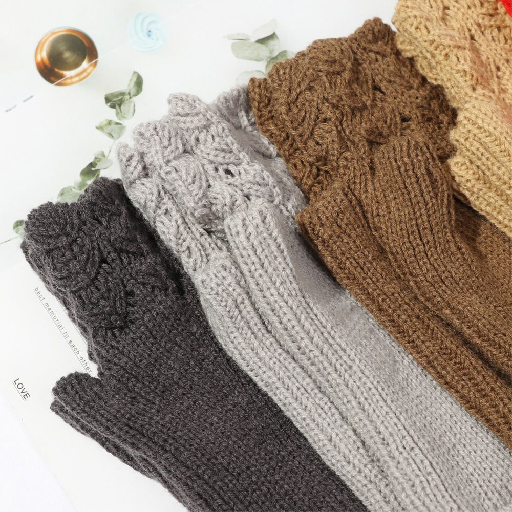 Găng tay hở ngón mềm mại màu kẹo thời trang cho nữ