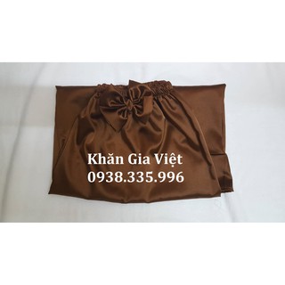 Áo quây lụa phi bóng spa