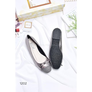 [Form lớn giảm 1 size] Giày búp bê mũi vuông HANULA 1202
