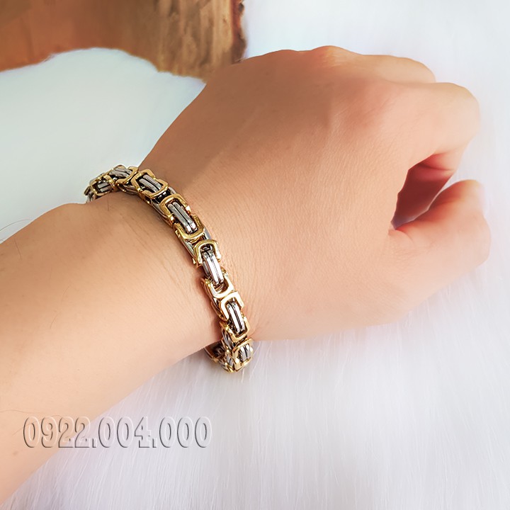 Lắc tay nam bảng vuông nam tính.