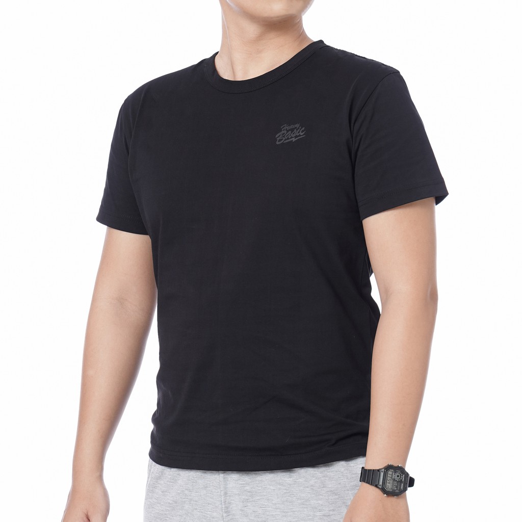 Áo thun nam cổ tròn in HEAVY BASIC phông trơn ngắn tay màu Đen form regular fit