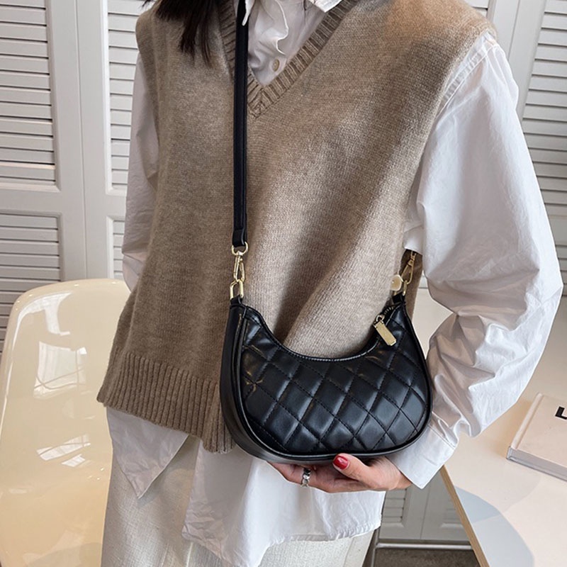 Túi đeo vai IELGY dưới cánh tay thêu chỉ niche dễ phối đồ cho nữ