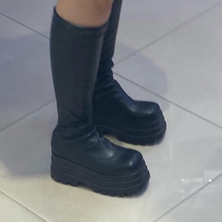 (SẴN CỔ THẤP TRẮNG, ĐEN BÓNG) BỐT ĐÙI B320 PLATFORM 8CM KHÔNG KHÓA CO DÃN