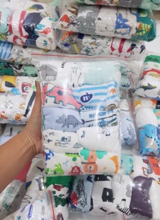 Quần Gap bé trai và gái