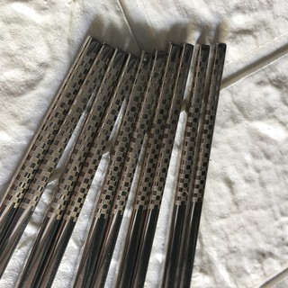 Set 5 đôi đũa inox 304 khác hoa văn cao cấp
