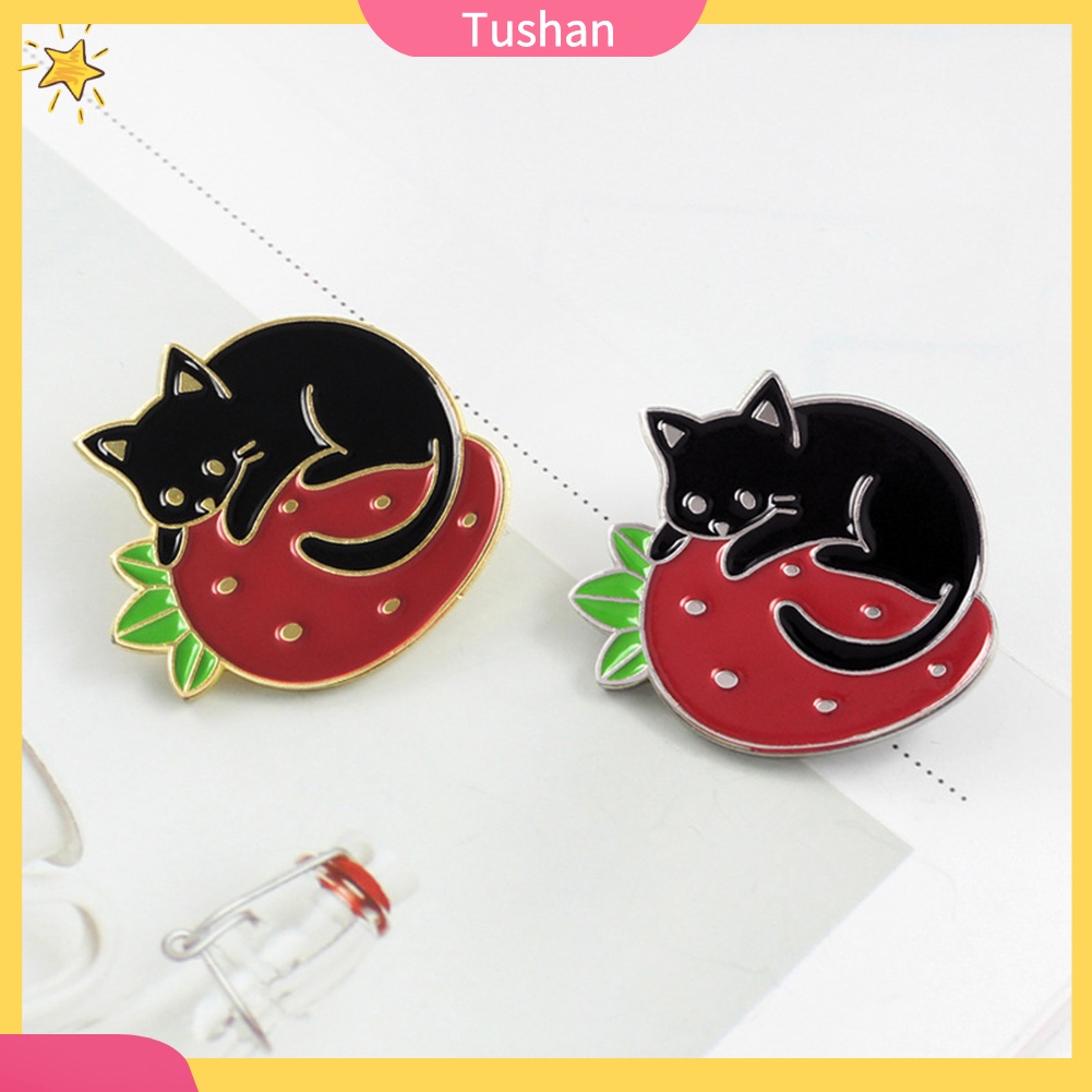 Ghim Cài Áo Hình Mèo Và Dâu Tây Đáng Yêu Cho Nữ