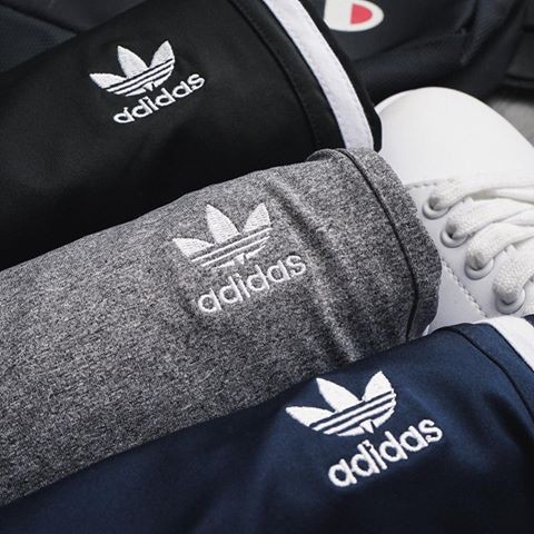 Quần short Adidas 3 sọc cao cấp xuất xịn
