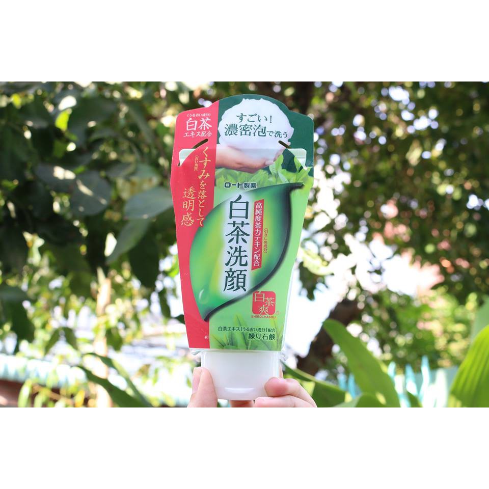 Sửa Rữa Mặt Trà Xanh ROHTO Nhật | BigBuy360 - bigbuy360.vn