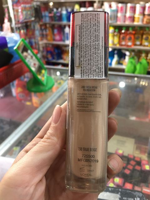 Kem nền L'Oréal Paris Infallible 24h Freshwear 