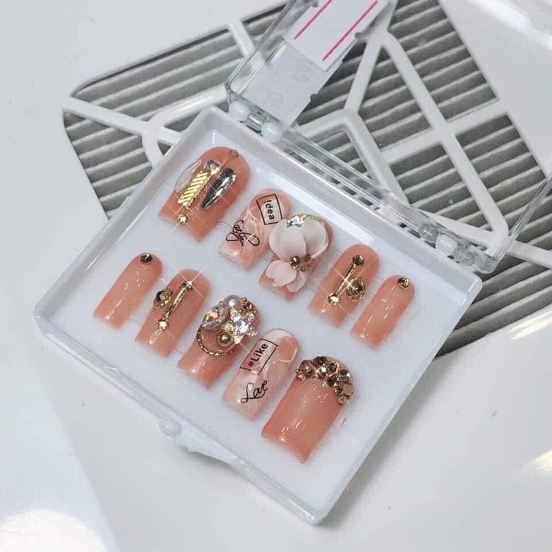 Miếng keo dán silicol (tấm 24 miếng)