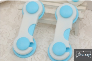 Bộ combo 2 khóa tủ lạnh, ngăn kéo bảo vệ an toàn cho bé, trẻ em Slmn_KNT-Thang2