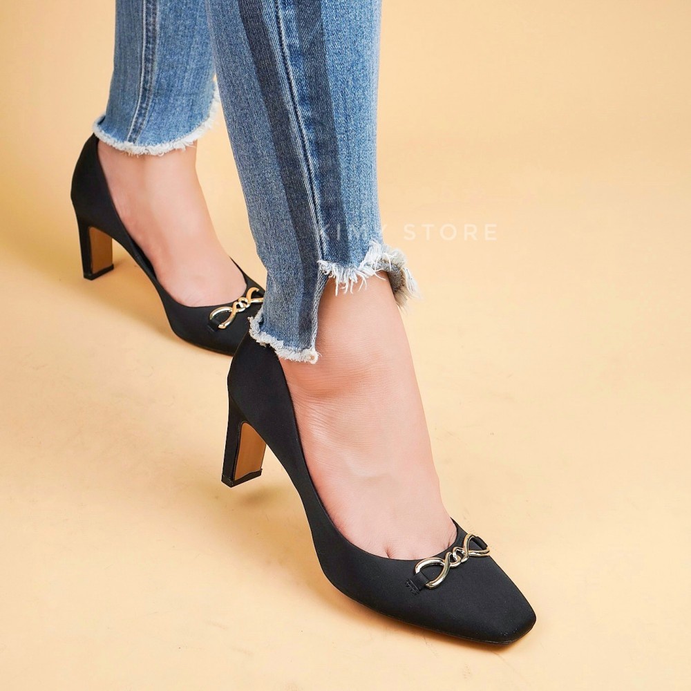 Giày cao gót nữ vải satin 7 phân, mũi vuông giày VNXK - Kimy Store