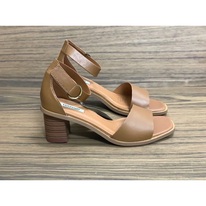 Sandal Mango