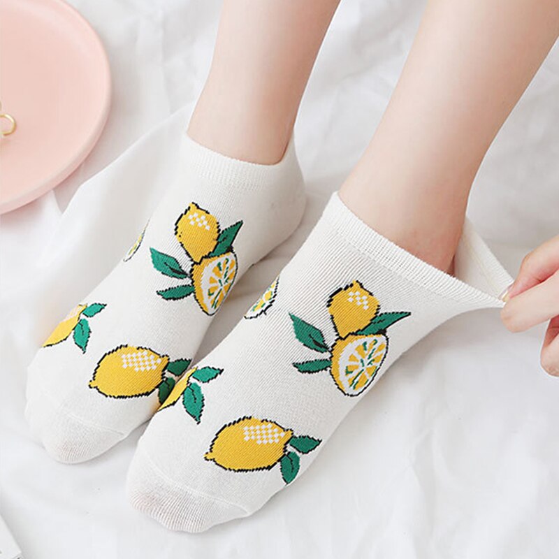 Vớ cotton in họa tiết trái cây xinh xắn cho nữ