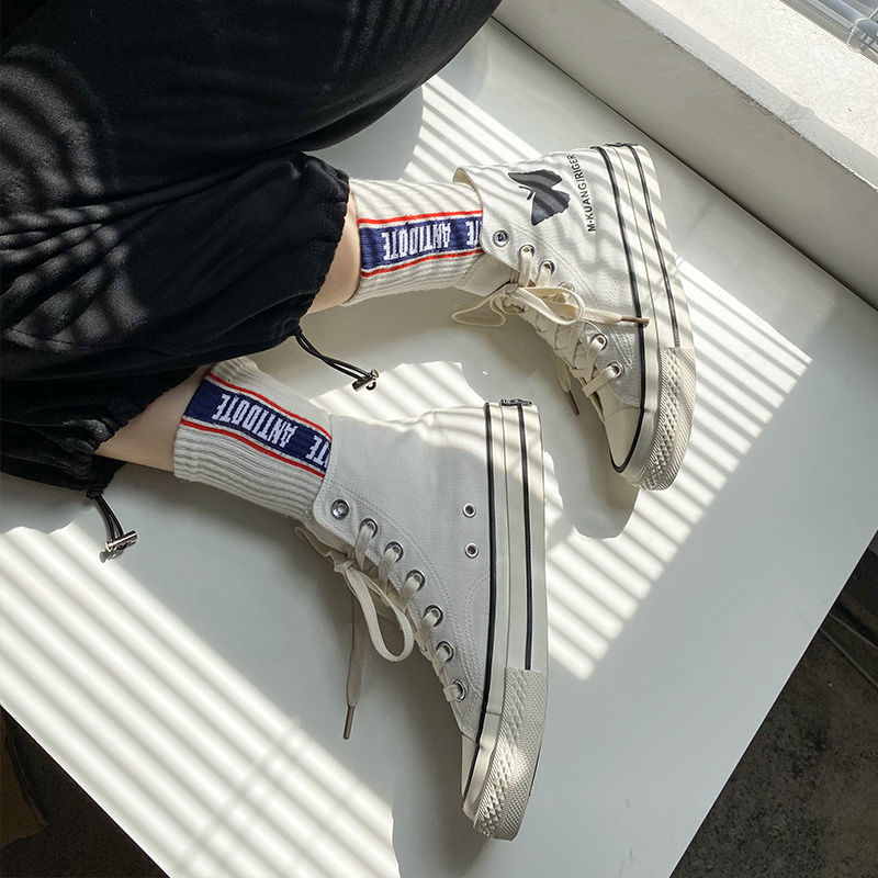 Giày Vải Canvas Cổ Cao Thêu Hình Bướm Kiểu Hàn Quốc Thời Trang Xuân Thu 2021 Cho Bé Gái | BigBuy360 - bigbuy360.vn