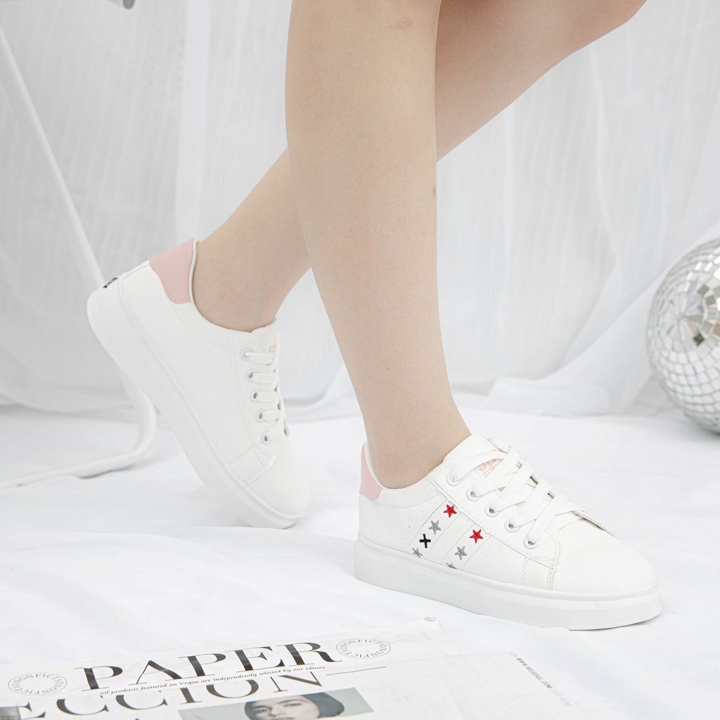 Giày MWC 0634 - Giày Thể Thao Nữ Đế Bằng, Sneaker Da Màu Trắng Phối Họa Tiết Trẻ Trung