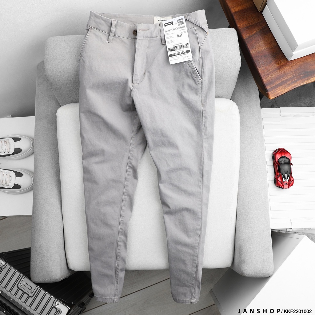 Quần Dài Kaki Trơn Đơn Giản Nhưng Thanh Lịch Với Form Dáng Slimfit