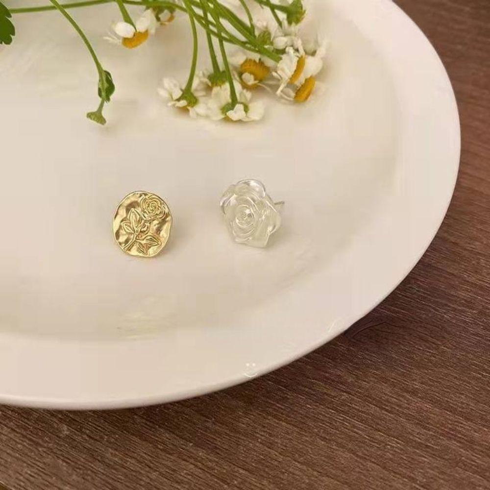 Khuyên Tai Bất Đối Xứng Sang Trọng Phong Cách Hàn Quốc