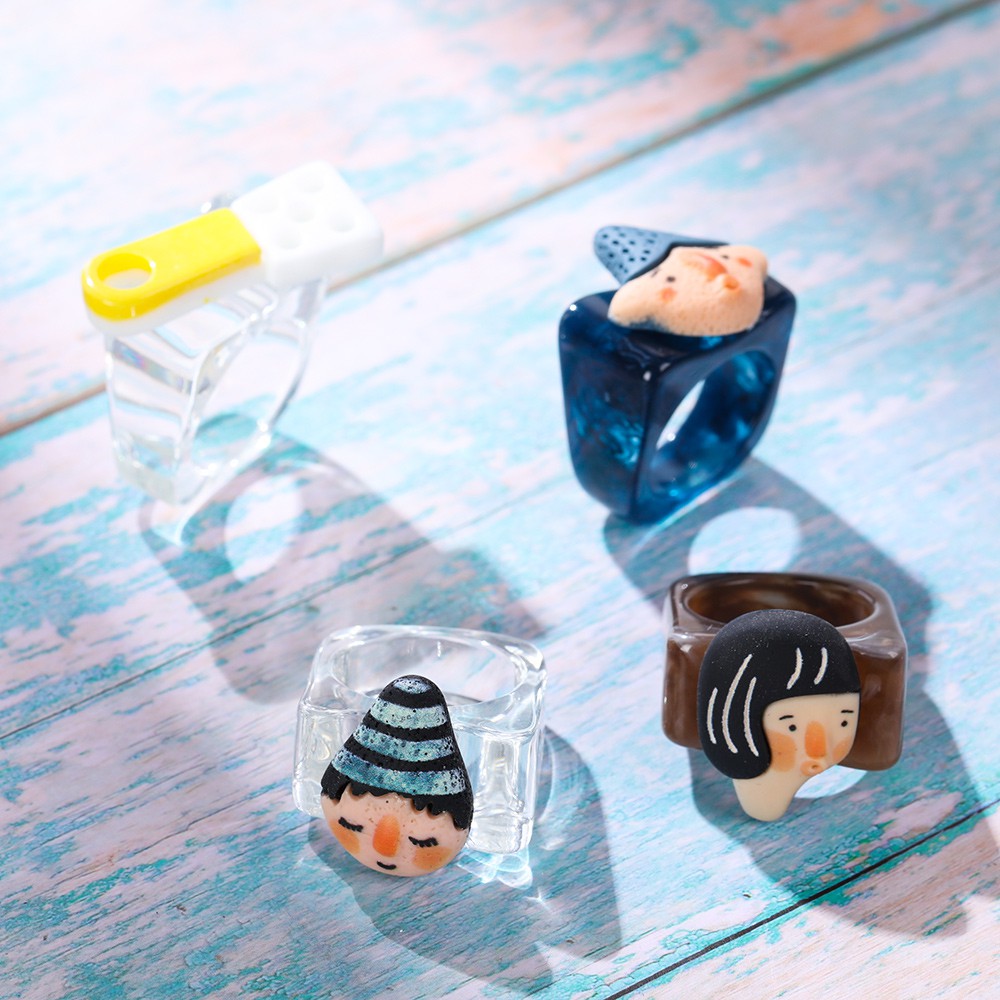 Nhẫn nhựa acrylic trong suốt nhiều màu hình vuông dễ thương dành cho nữ