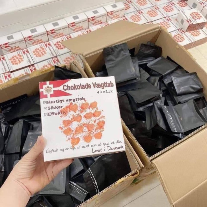 Socola giảm cân Đan Mạch Chokolade Vægttab hộp 40 viên giúp giảm mỡ toàn thân nhanh hiệu quả hộp màu trắng