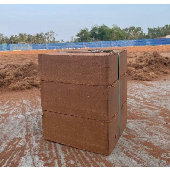 Đất nén mụn sơ dừa hữu cơ dùng trộn đất trồng cây, hoặc trồng trực tiếp rau, hoa, cây cảnh,...khối lượng 5kg