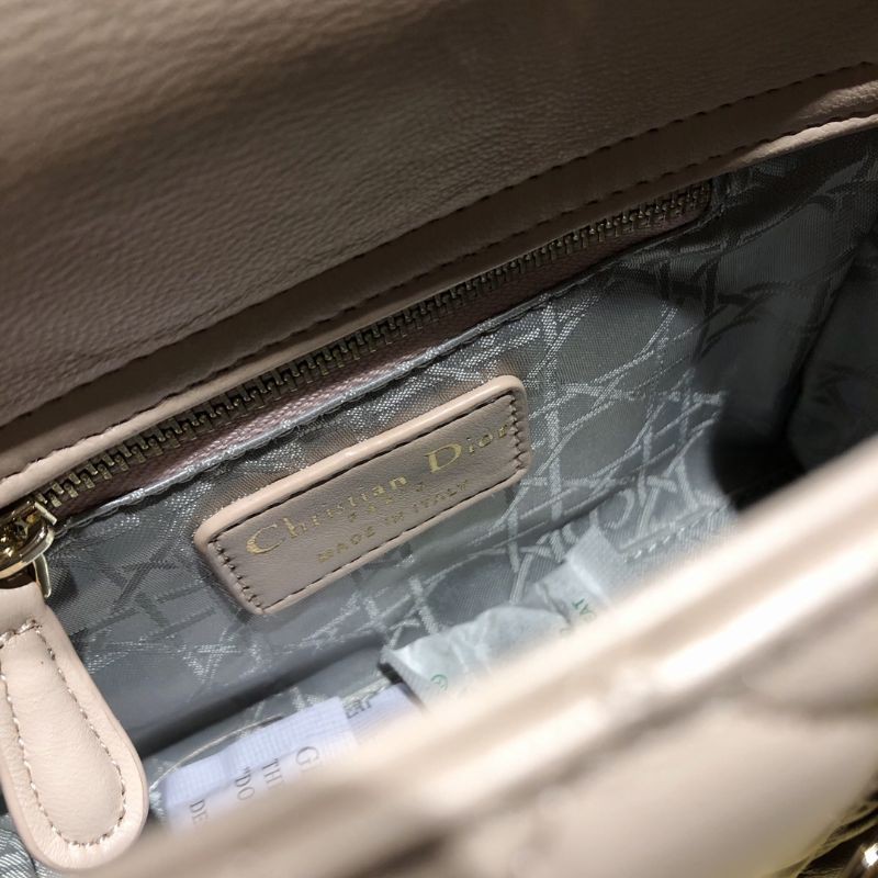 Túi xách đeo chéo nữ da thật dáng vuông đứng quai xách gắn logo CD Dior