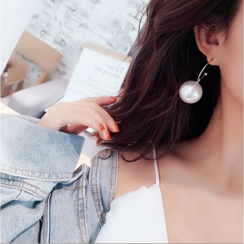 Bông Tai Hình Tròn Đính Ngọc Trai Lấp Lánh Phong Cách Hàn Quốc Mới Cho Nữ