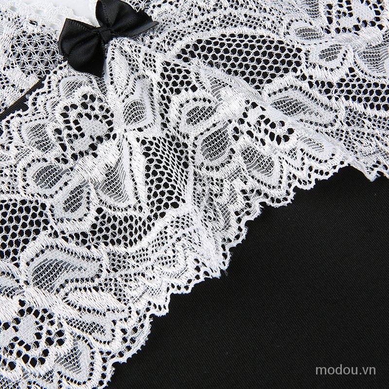 Đầm Ren Cổ Chữ V Khoét Sâu Gợi Cảm