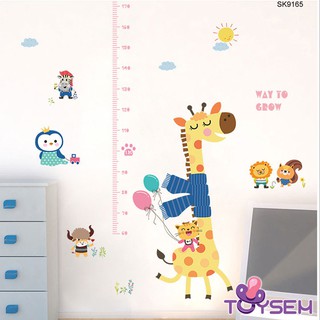 Decal đo chiều cao hươu cao cổ quấn khăn SK9165 Toysem dán tường cho bé - Quà tặng sinh nhật