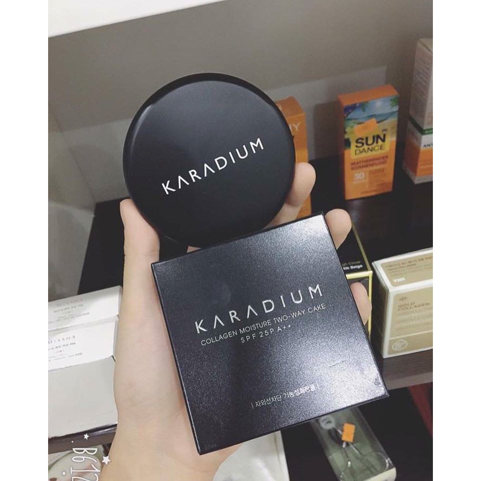 Phấn phủ kiềm dầu Karadium Collagen Smart Sun Pact SPF 50+ che phủ tốt, hạt phấn mịn tạo hiệu ứng mỏng nhẹ