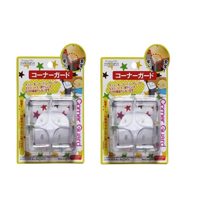 Daiso Bộ 04 Miếng bọc góc bàn hình vuông 4.3x4.3x2.1 cm
