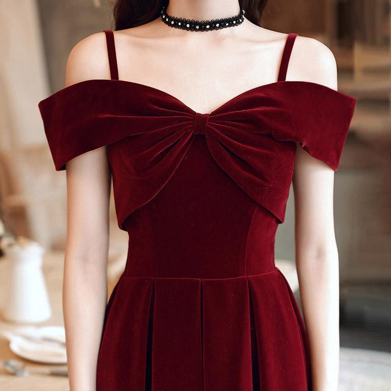 Đầm Cô Dâu Màu Đỏ Rượu Vang Thời Trang