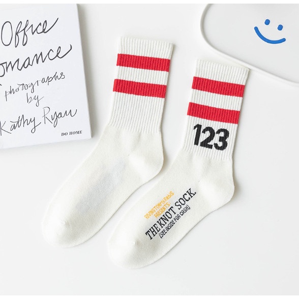 Vớ Tất cổ cao UNISSEX số 123  phong cách thể thao, đường phố, năng động.