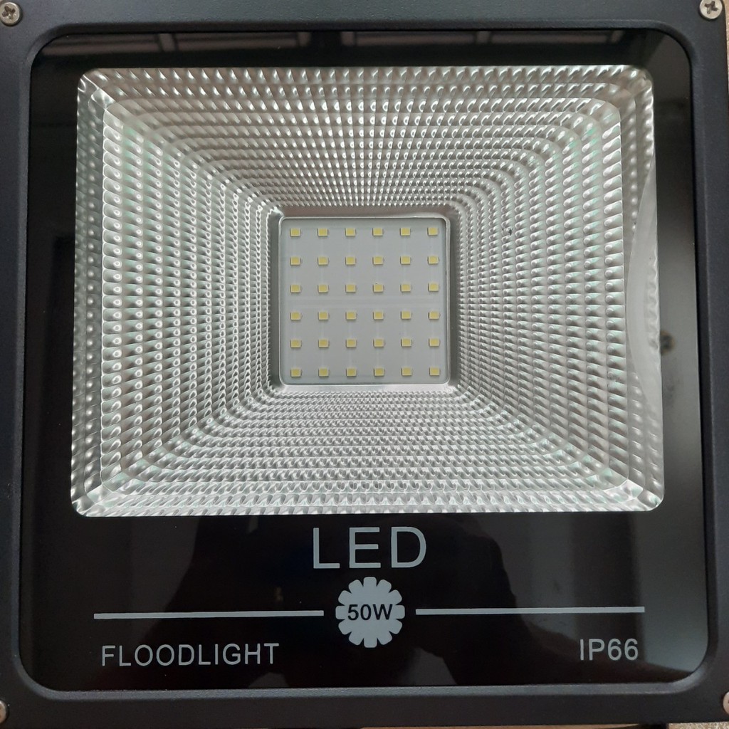 Đèn Pha led IP66/IP65 50W/100W Sáng Trắng