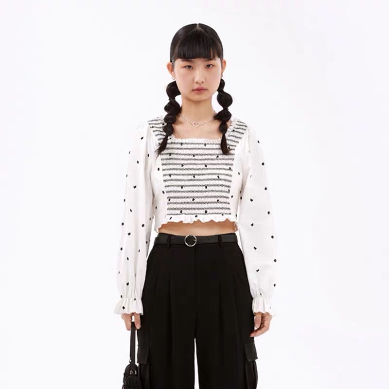 Áo trắng hoạ tiết Ledin