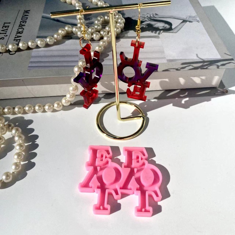 Khuôn Làm Trang Sức Hình Chữ Love Xinh Xắn