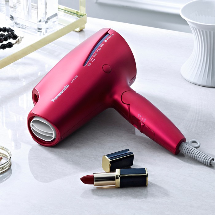 Máy sấy dưỡng tóc tạo kiểu Panasonic EH NA98 - công nghệ Nanoe 1800W