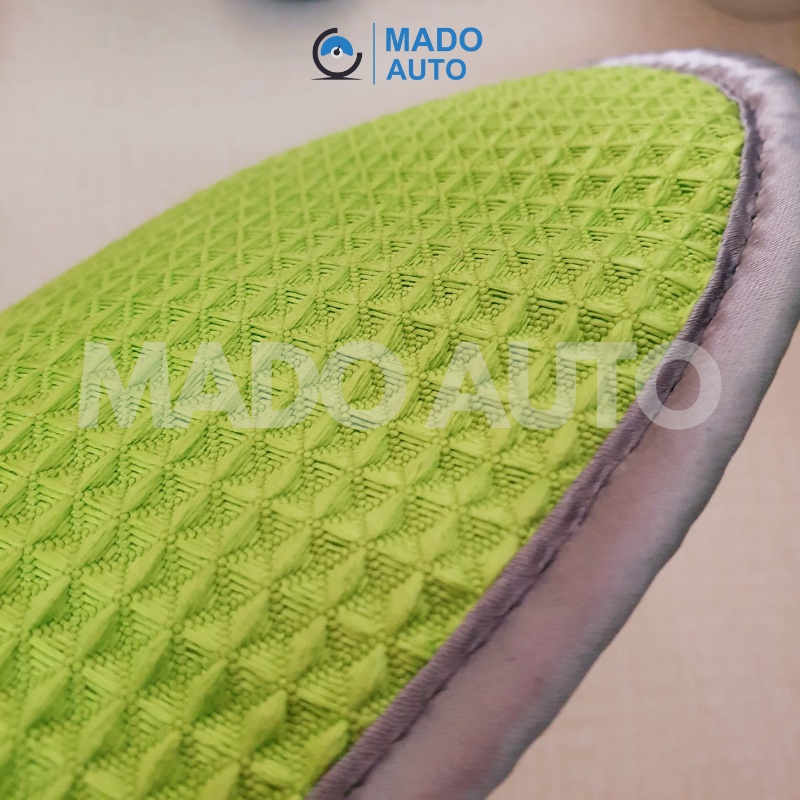 Găng tay lau rửa xe mặt caro Microfibre MADO AUTO F639
