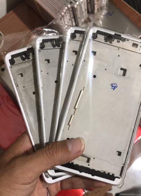 Bộ Vỏ + Sườn Vivo Y55 Zin Hàng Cao Cấp