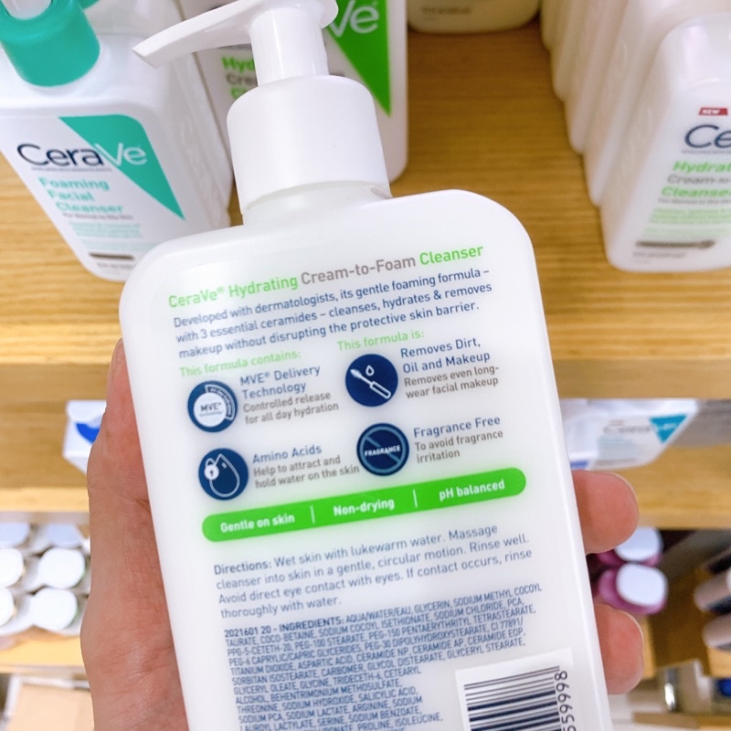 Sữa rửa mặt Cerave Hydrating Cream-to-Foam Cleanser / 355mL