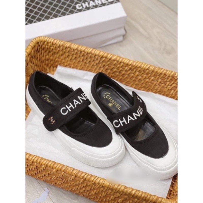 XẢ LỖ Giày Búp Bê Khuy Dán Cha.Nel