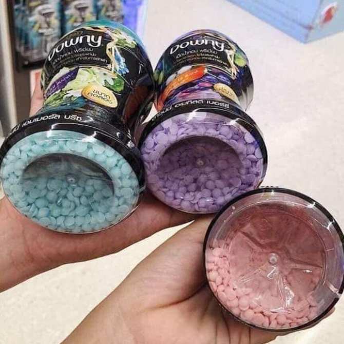 Viên Xả Vải Downy 150g Thái Lan