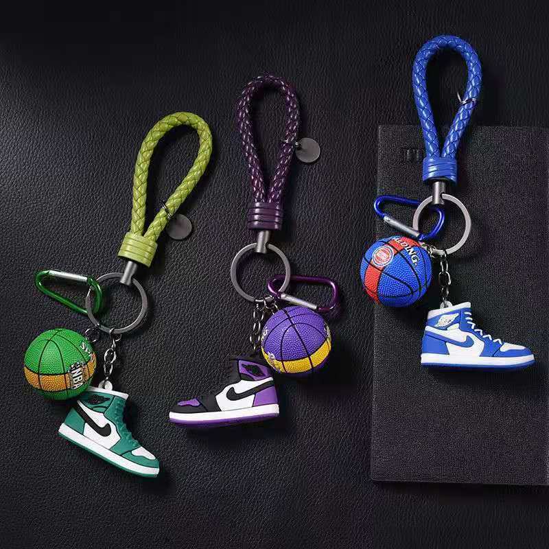 Móc Khóa Mặt Hình Giày Bóng Rổ Mini Ba Chiều Sáng Tạo Cho Nam Và Nữ